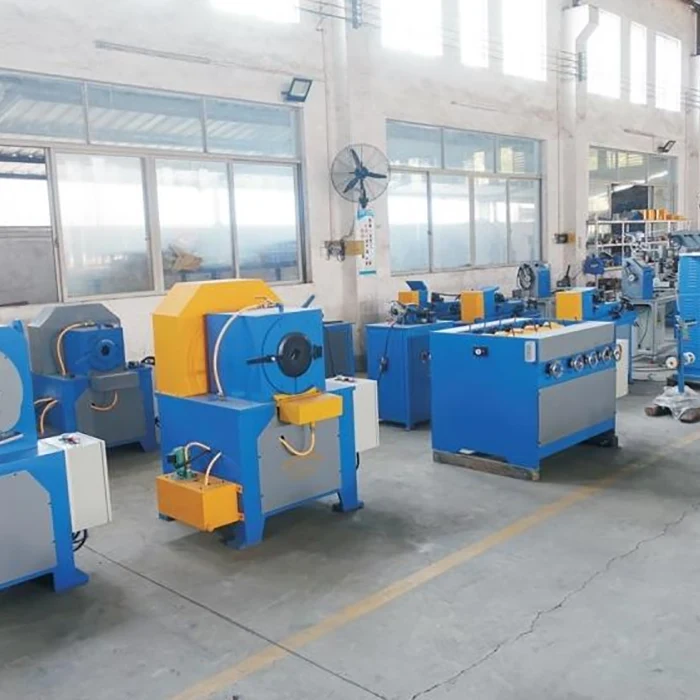 The main features of the straightening machine series.