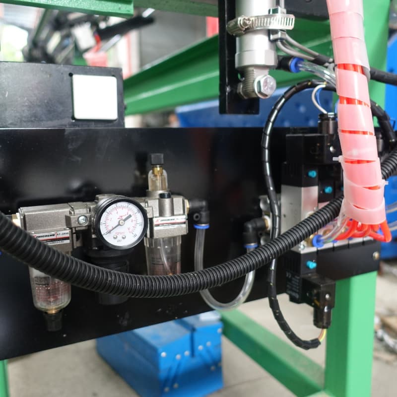 Automatic Tube Shrinking Post Inspection Feeding Machine Full Auto Feeding Checking Sorting Machine for Electric Heating Tube Production Line